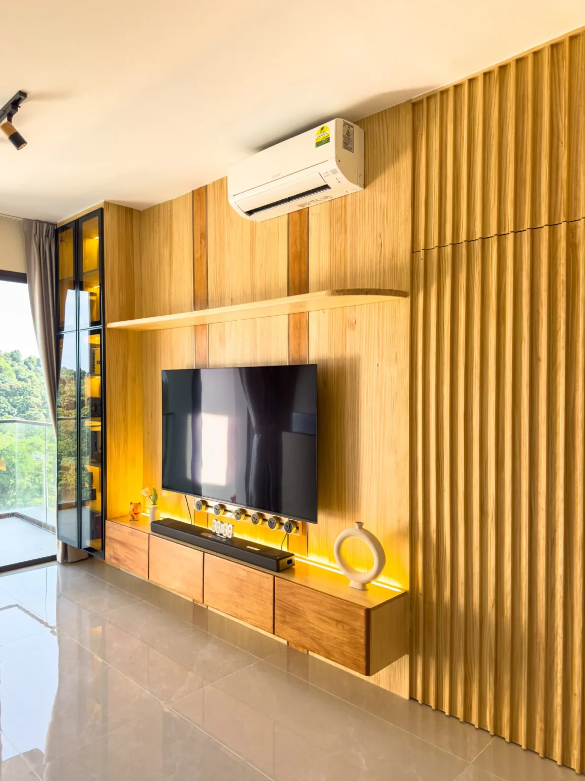 Living Room Carpentry